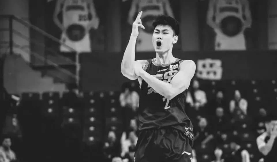 CBA体测逆天数据：一人近满分，国篮不缺神射手，杜锋部将出能人