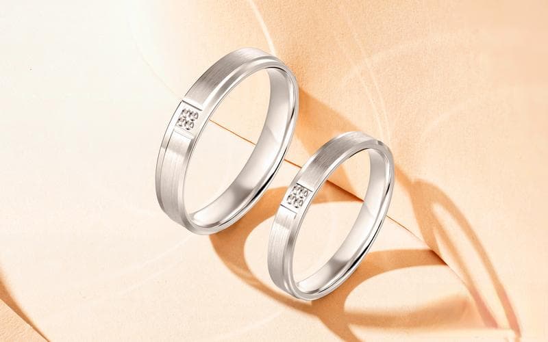 求婚戒指和结婚戒指可以一起戴吗？