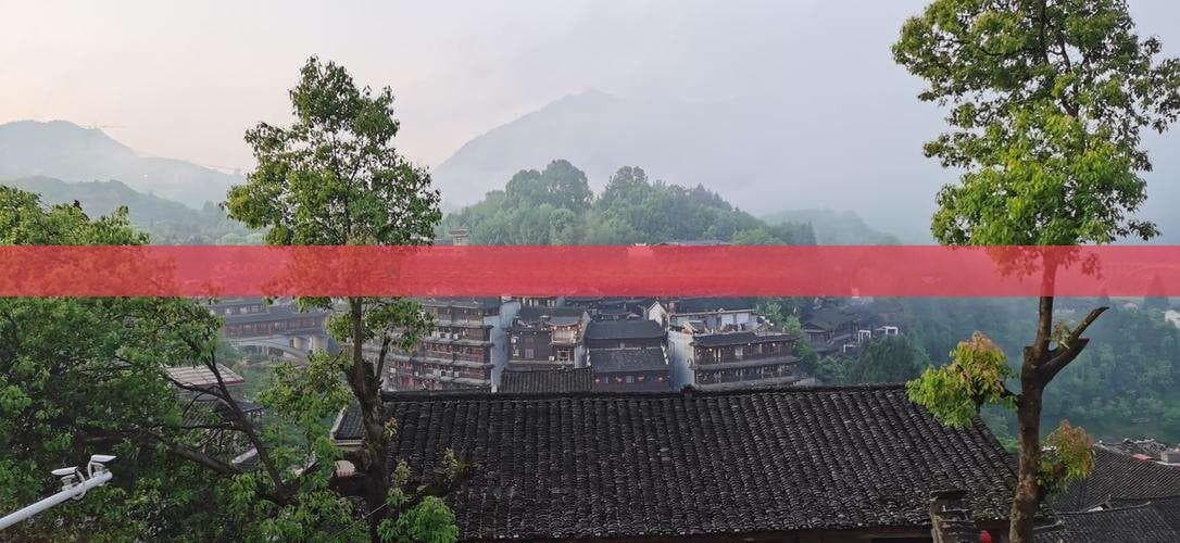 郑州至成都自驾游全攻略：沿途美景与特色美食指南