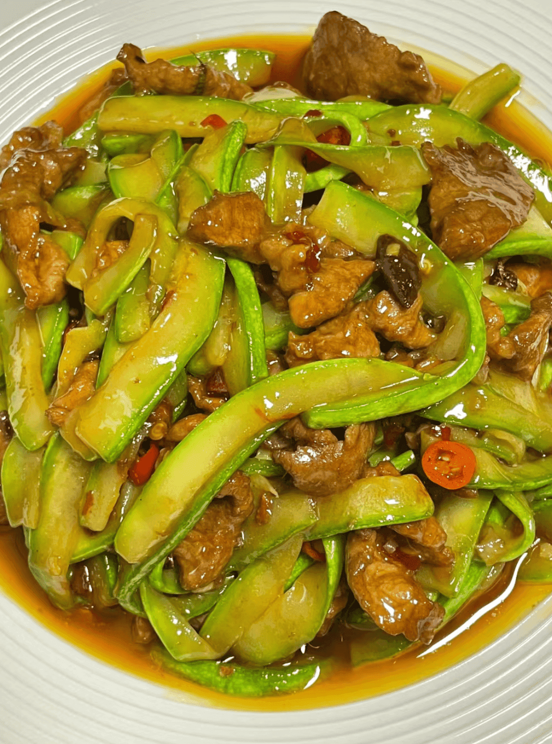 西葫芦炒肉末嘎嘎好吃！哇太香了肉末焦香可口，西葫芦脆脆的！！
