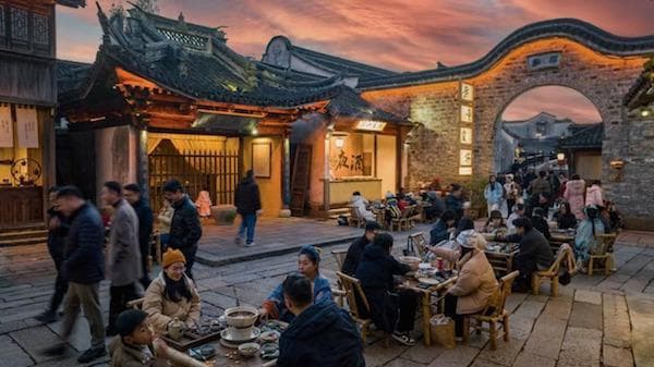读木心、吃暖锅、喝夜酒…去乌镇，感受不一样的“暖”冬