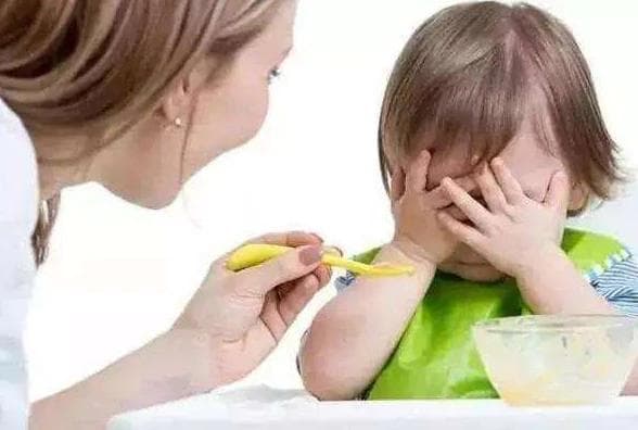 孩子不吃饭怎么办？5个秘诀帮你解决挑食问题