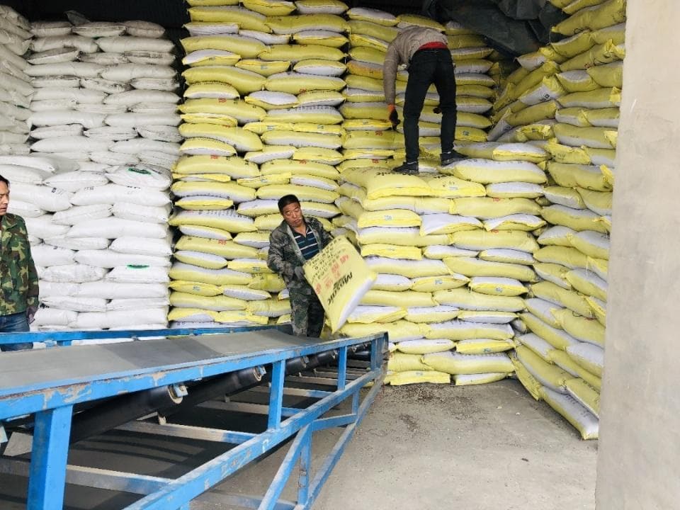 氯化钾、硫酸钾和草木灰，三种肥料都含钾元素，哪种肥效更好？