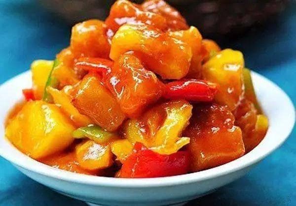菠萝咕噜肉的做法超详细！教你轻松做出美味菠萝咕噜肉