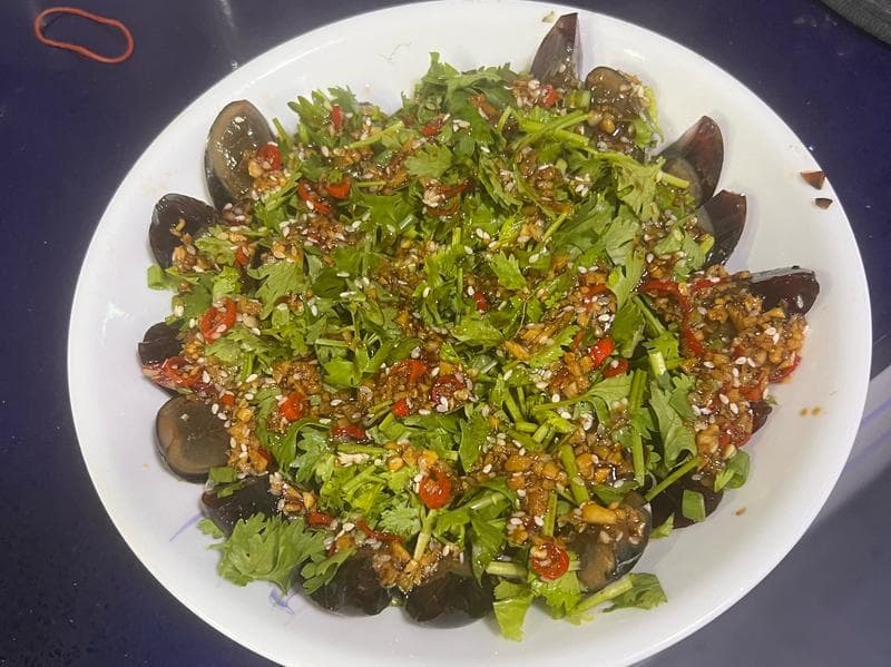 凉拌皮蛋：10分钟就能完成的美味家常凉菜