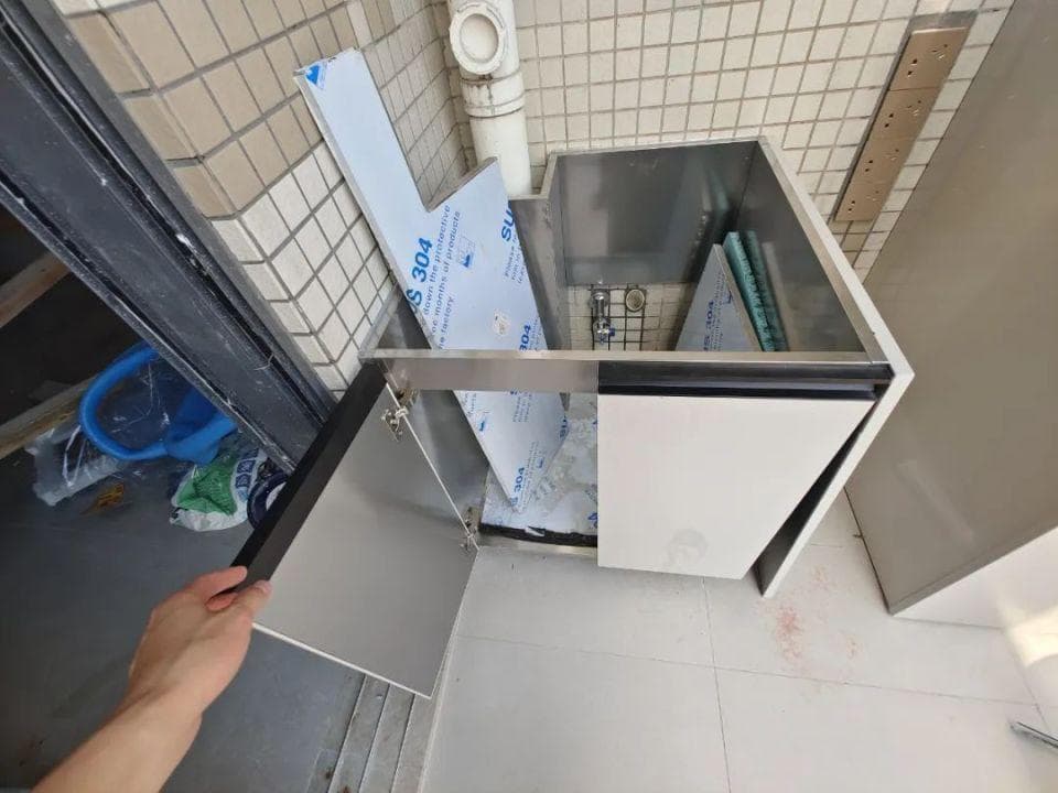 浴室柜这样装，不仅收纳强，防潮还绝棒！