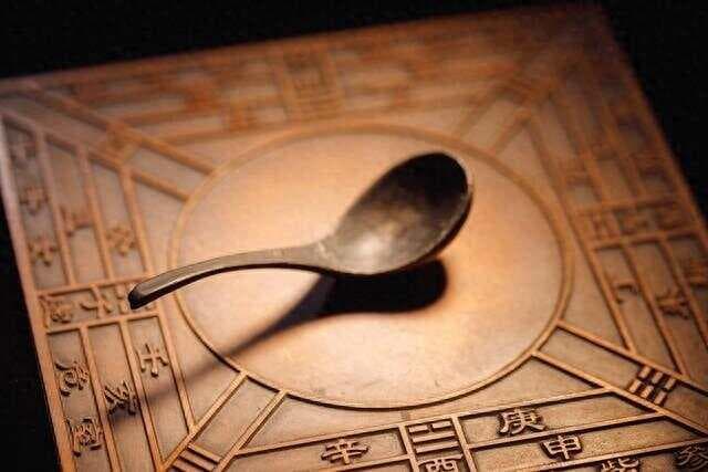 中国古代玄学四门：易经、奇门遁甲、太乙神数、大六壬