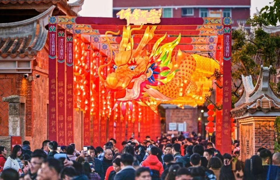 泉州：从“流量密码”到“长红典范”的奥秘