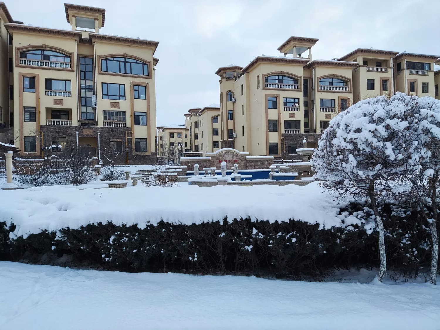 辽宁冬季旅游全攻略：温泉、滑雪、博物馆，精彩不停歇