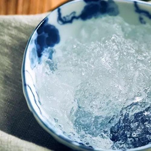 雪燕泡发烹饪有讲究：时间控制是关键