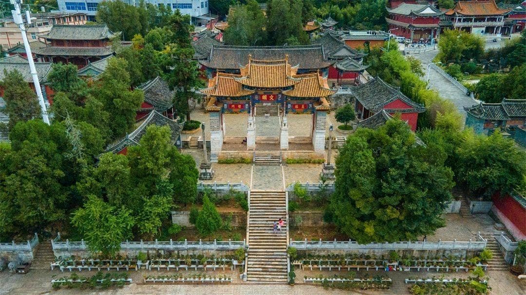 玉溪秀山古建筑群探访，云南文化遗产的瑰宝