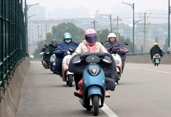 选购电动车，是选择48V的电动自行车好，还是60V、72V的电摩更好