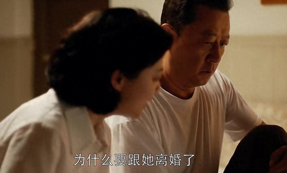 重温《父母爱情》：才懂为何安杰只远远看了张桂兰一眼，便释怀了