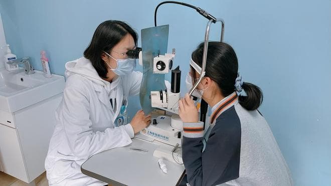 开学"视"警：专家提醒科学保护视力，警惕近视度数"狂飙"