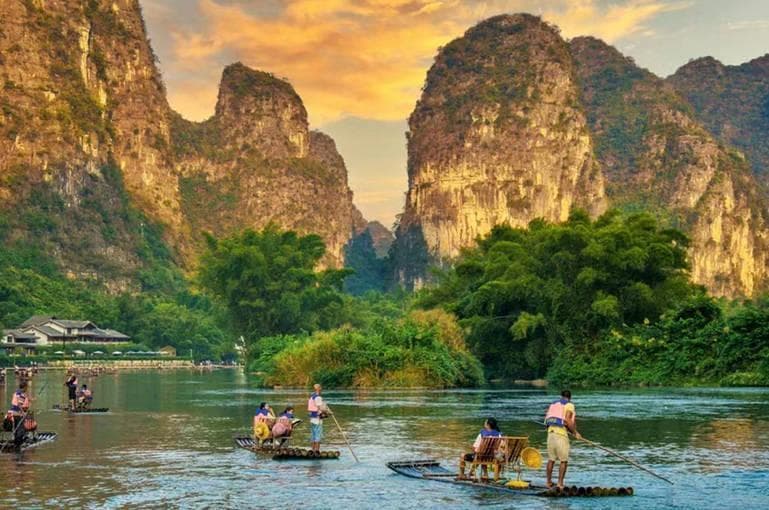 桂林阳朔旅游必去的十大景点！强烈推荐景点排行榜前三