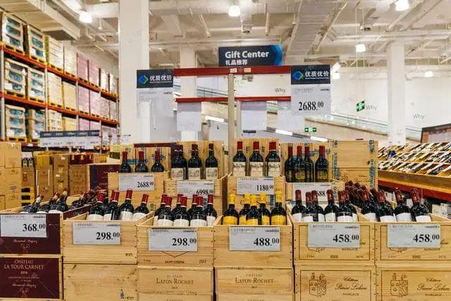 红酒价格差异全解析：从葡萄到口感，教你辨识好酒