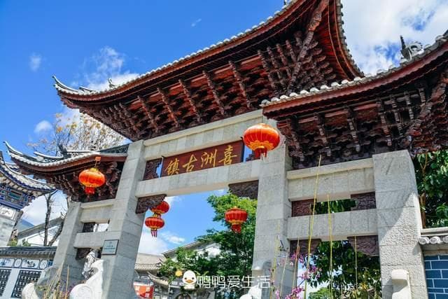 云南“最欧气”古镇，苍山洱海边的白族民居美成了画，人少又免费
