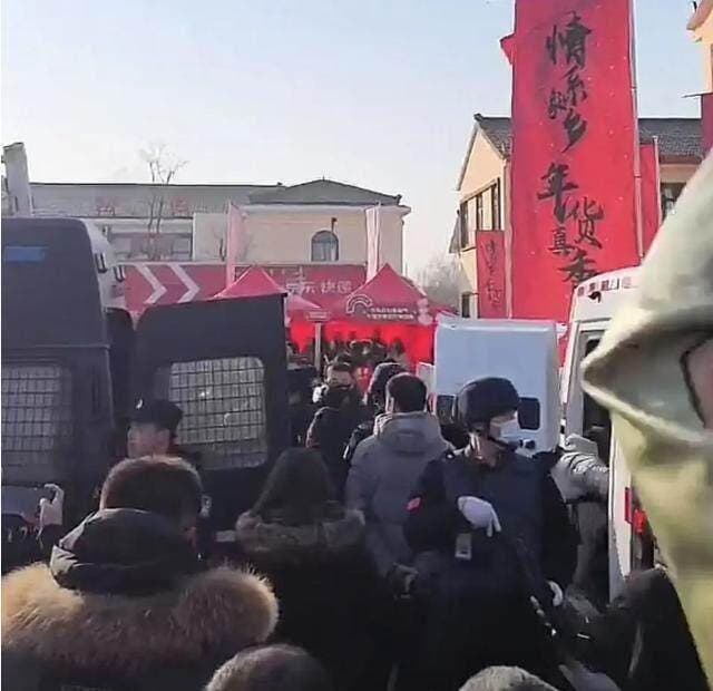 收到刘强东的万元红包要缴个税吗？官方：个人发的不征税