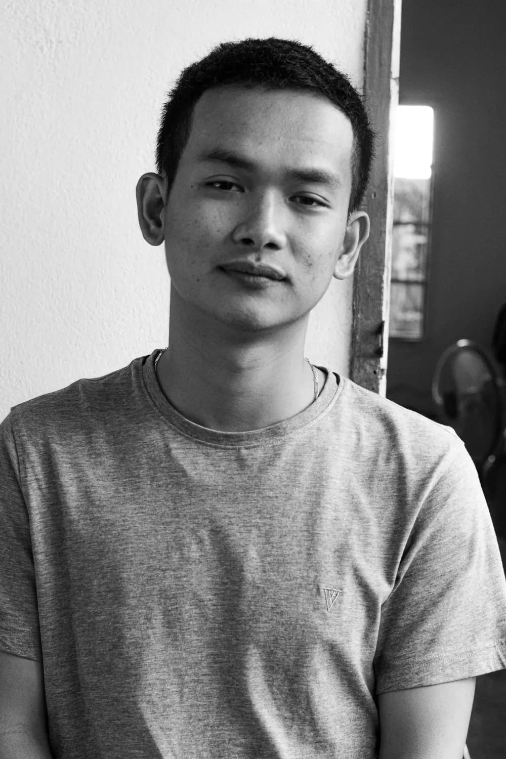 李威涉台北命案被传讯，受害者账户失窃200万