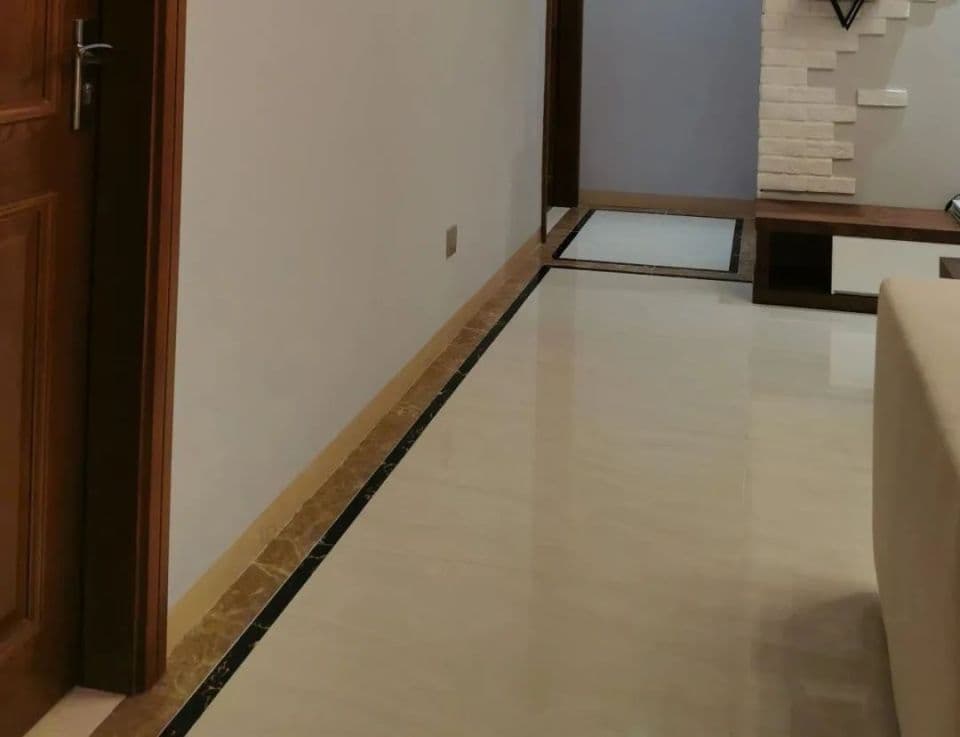 踢脚线如何选择？材质与颜色，都影响风格！
