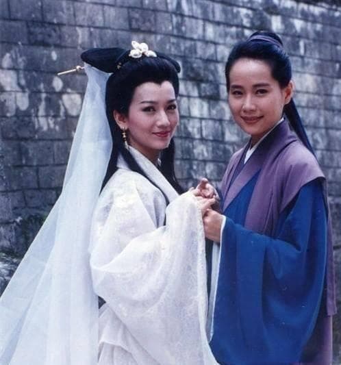 《新白娘子传奇》：白娘子的经典造型与文化传承