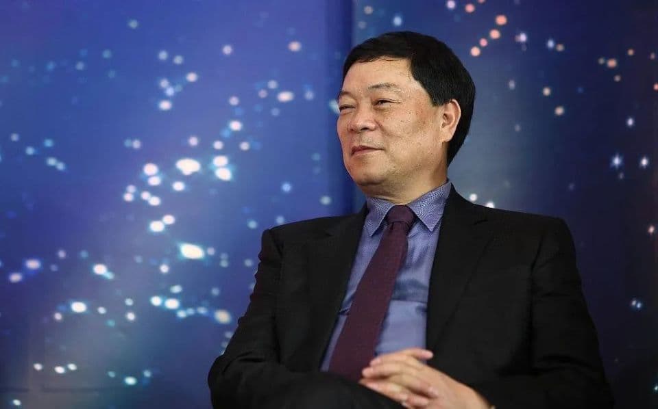 儿子与继母夺股权，背后神秘人确为郑永刚前妻？离婚带走一半股权