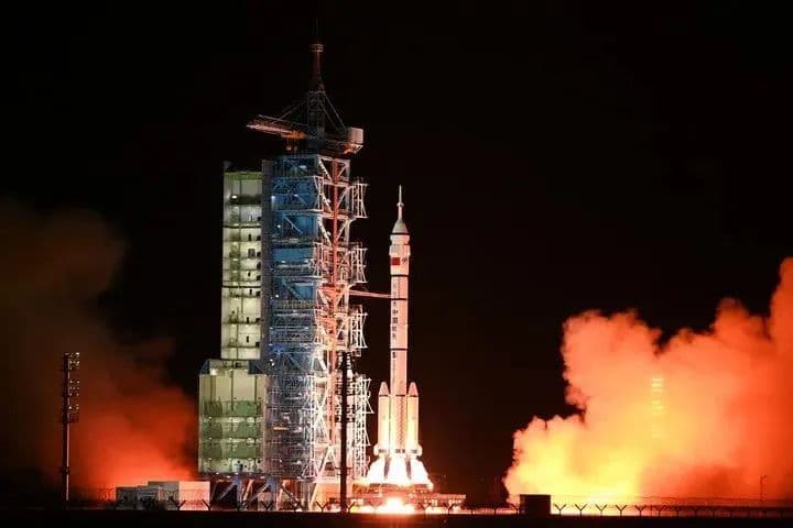 “90”后已经上天了，现在报名航天员还来得及吗？