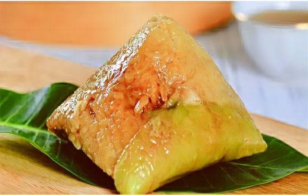 水头肉粽：闽南特色美食的制作工艺与文化传承
