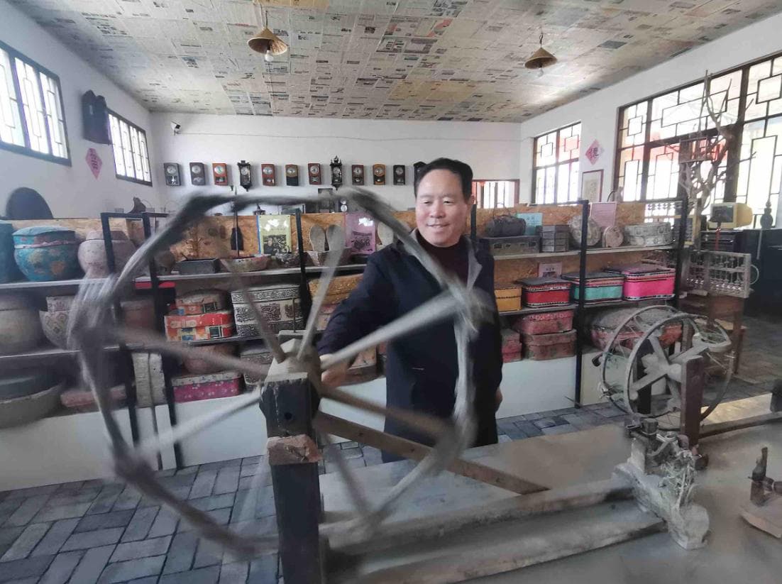 青岛这两位收藏时光“钥匙”的人，让乡村文明有根可循