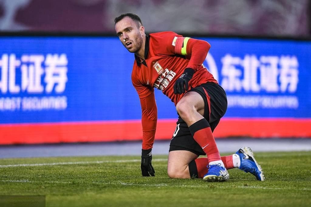 中超转会风向标：冬季转会窗正式开启 津门虎敲定西乙中场