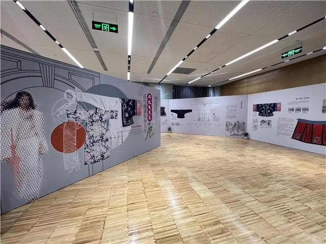 开风气之先，这一近代海派服饰文化展以服饰演变展上海风格