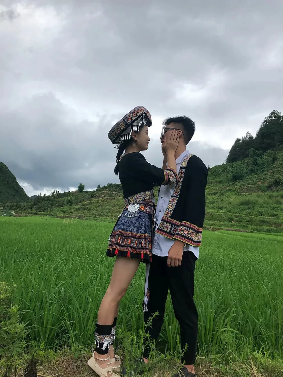 从黄圣依杨子财产风波，看恋爱中的金钱观差异
