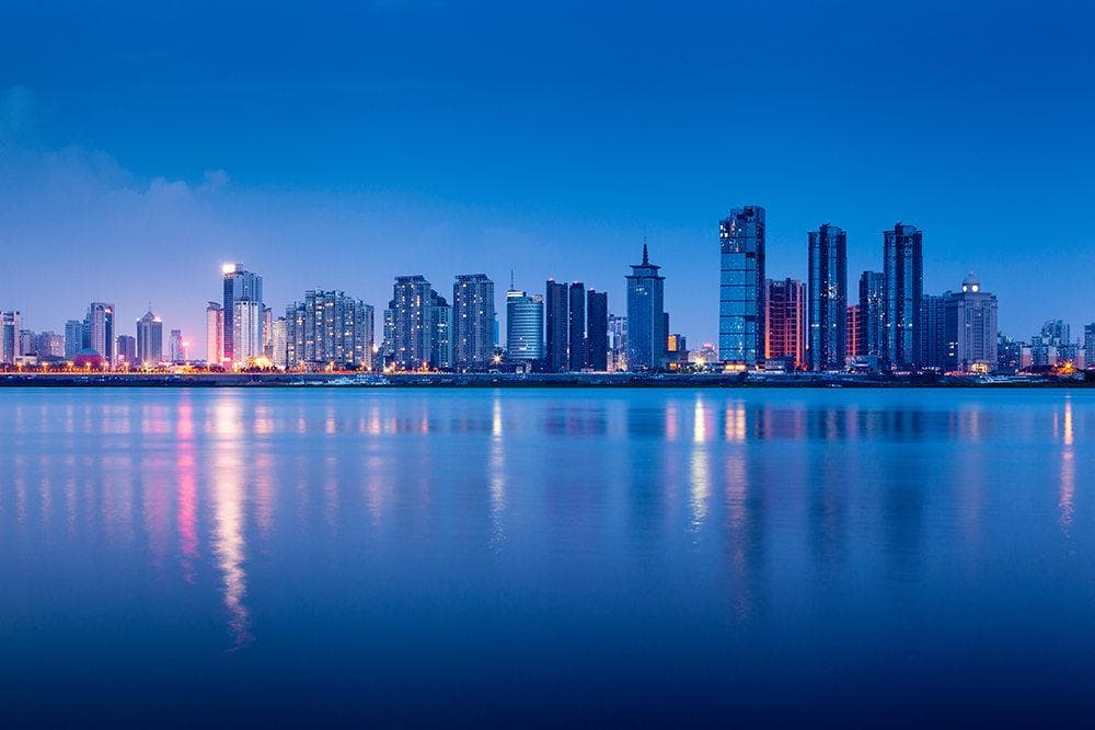 如何在不同城市选择理想的居住环境？不同城市居住环境的差异是什么？