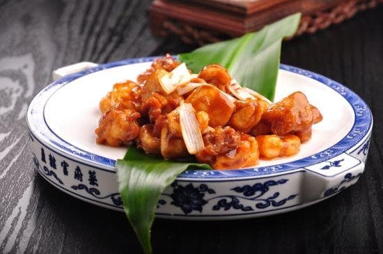 河北名菜“鸡里蹦”：鲜香下饭菜“蹦”入冬奥村