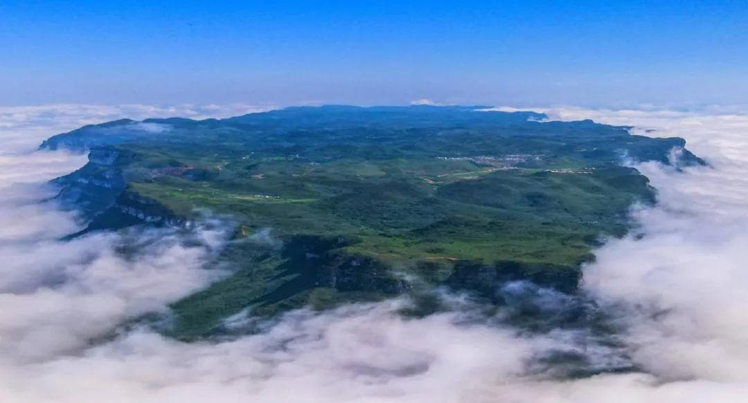 湘西龙山八面山：生态旅游与农业融合发展的乡村振兴样本
