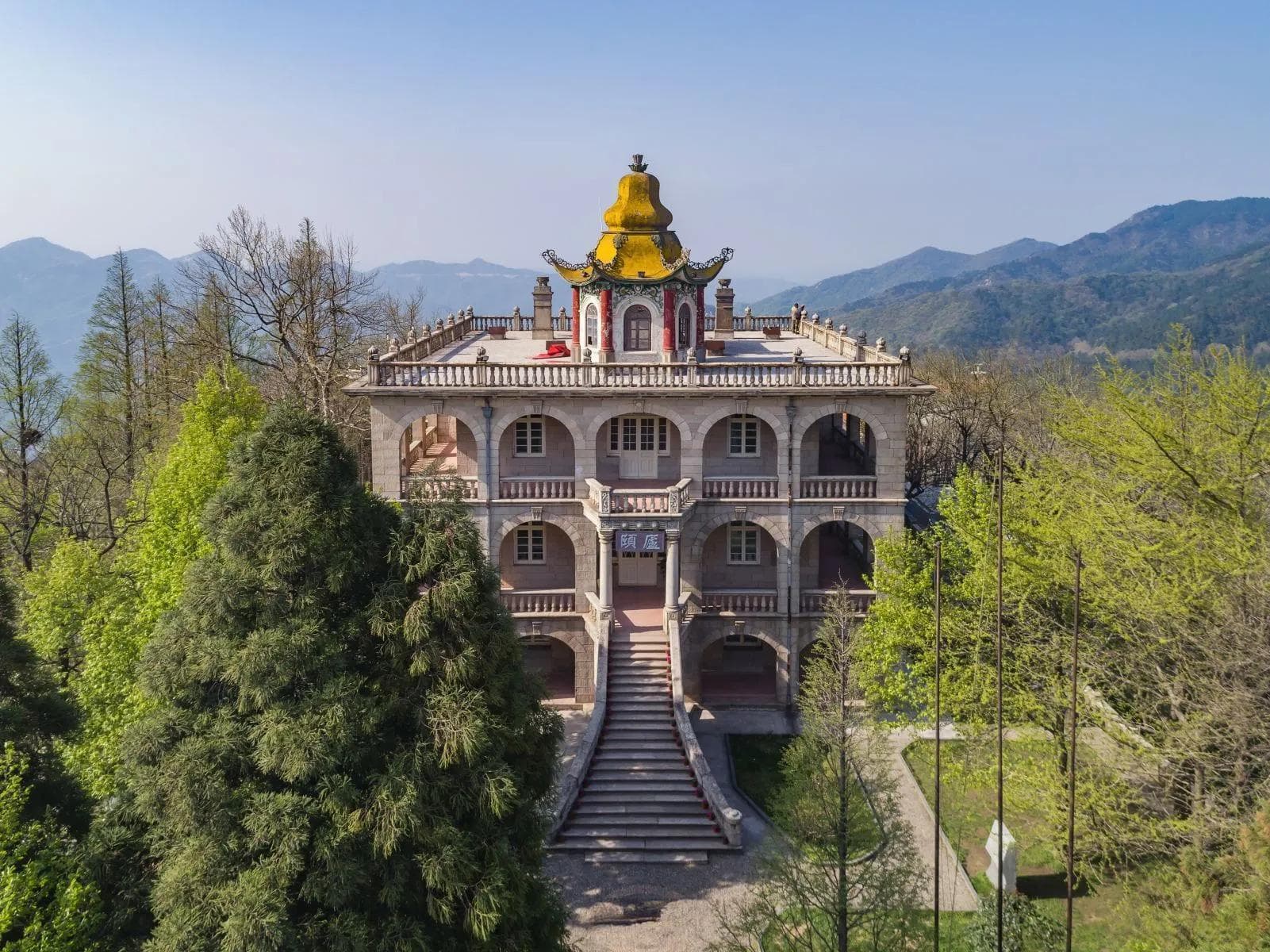 鸡公山景区：南北方分界线上的“万国建筑博物馆”