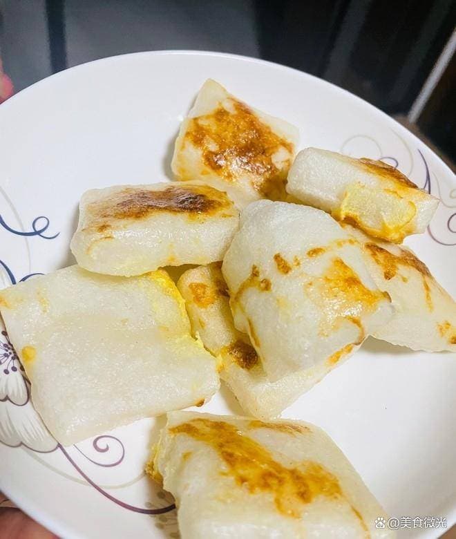 空气炸锅做奶香黄油年糕！酥脆软糯，厨房小白也能行