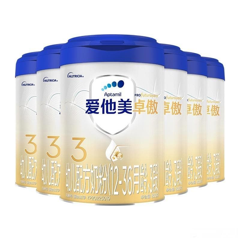 婴儿奶粉选购全攻略：从年龄段到营养成分的科学指南