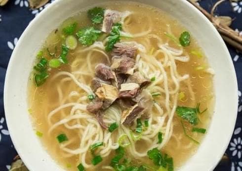 “原汤化原食”：传统智慧与现代科学的交响