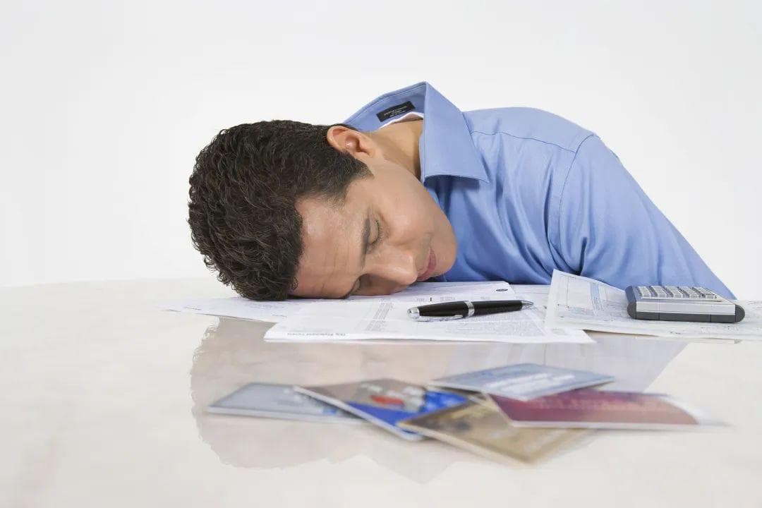 乏力、贪睡、变胖、不想动……有可能是你的这个功能在减退！立刻自查→