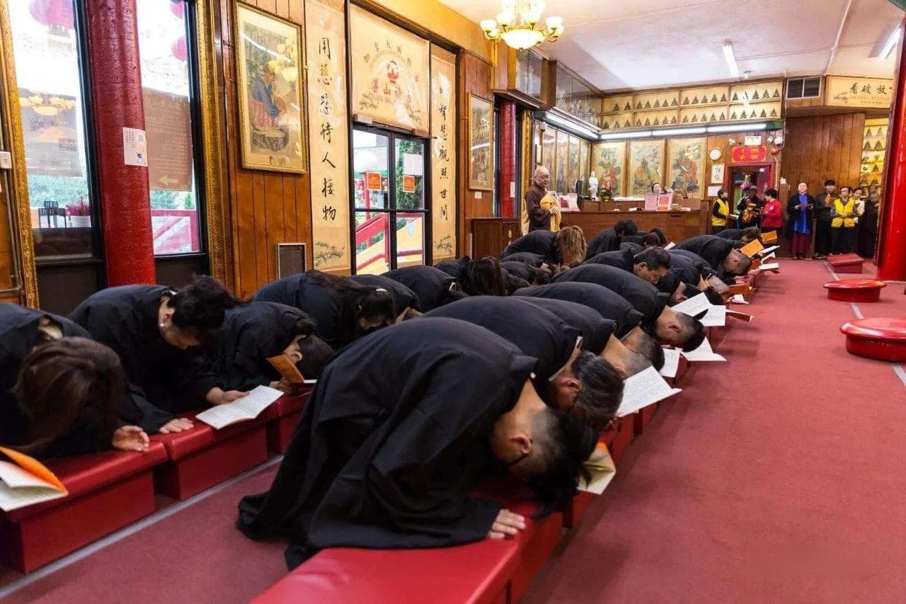 在家居士破戒后，应当如何补救？