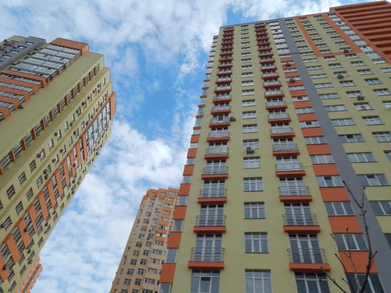 如何解决顶楼电梯噪音问题