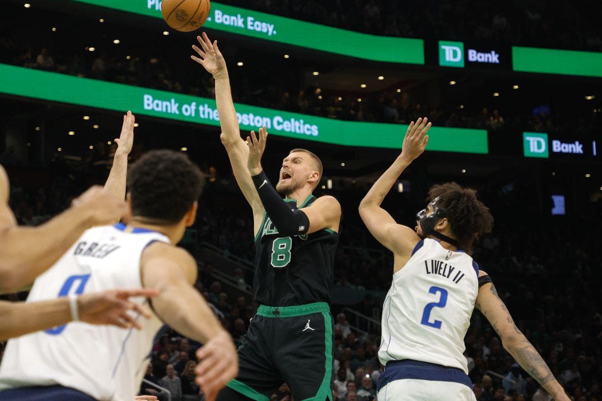 2024年NBA总决赛前瞻：独行侠vs凯尔特人，战术博弈成胜负关键