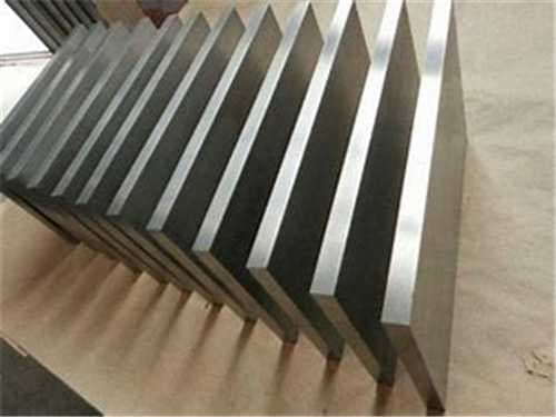 红硬性TR11：一种高性能工具钢材料