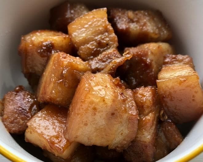 用电压力锅轻松做出美味红烧肉