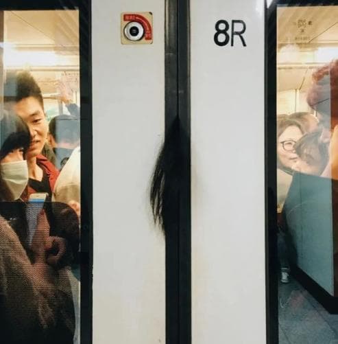 头发自然干和吹干，哪个更好？