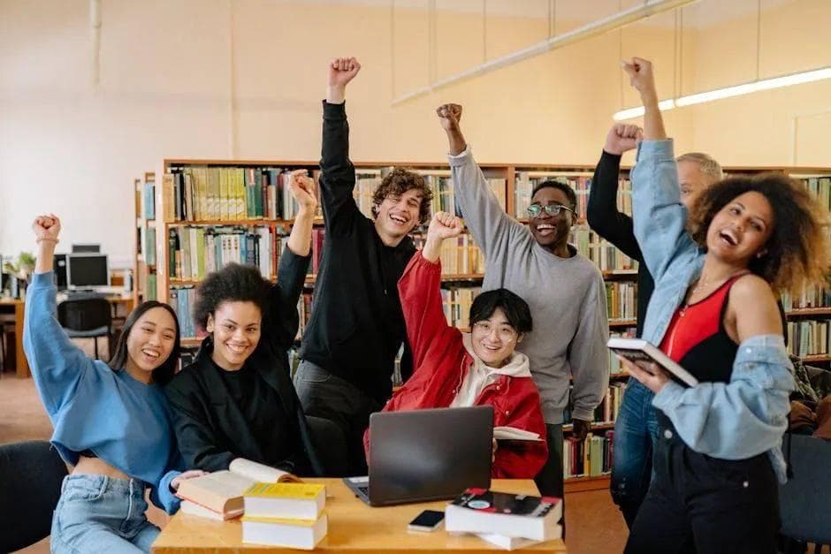 2025年大学生就业指南：普通学历逆袭之路，普通人也能实现人生突围！