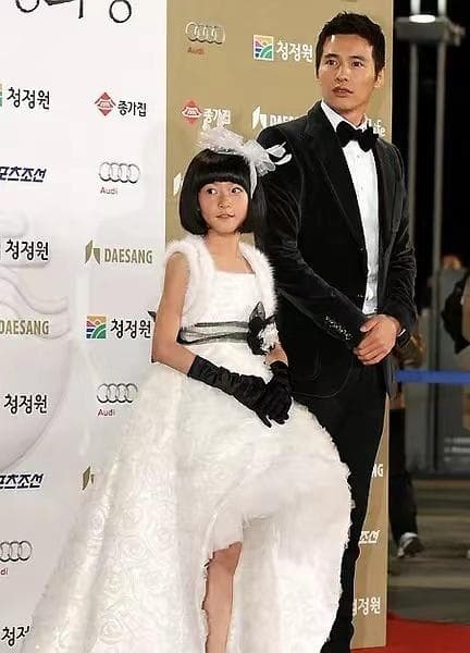 25岁韩星金赛纶被发现在家中去世，曾是实力派童星
