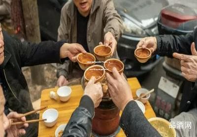 中国名酒白酒排行榜及产地探秘：茅台、五粮液等顶尖白酒原产地揭秘