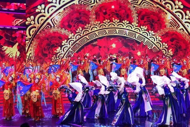 央视春晚向全国观众征求建议：放低姿态，改变的开始？